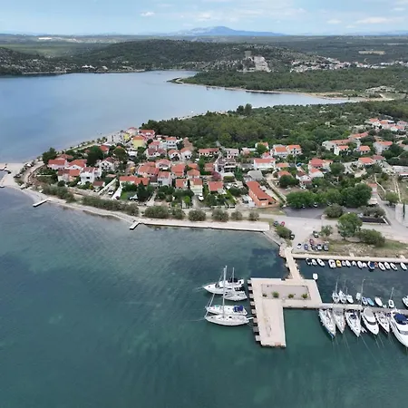 Cvita Appartement Bilice